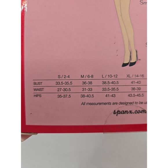 NWT Spanx Womens Medium 017A Black Panty Undie-tectable Seamless Shaper - Picture 4 of 4